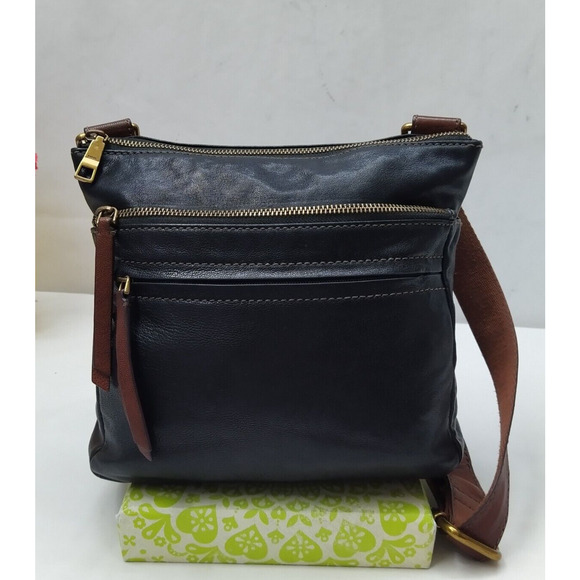 Fossil Black Pebbled Leather Zipper Pockets Crossbody Bag - Picture 1 of 16